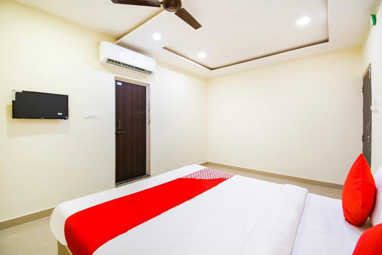 โอโย 45586 โฮเต็ล แอร์พอร์ต อินน์ Raipur  ภายนอก รูปภาพ