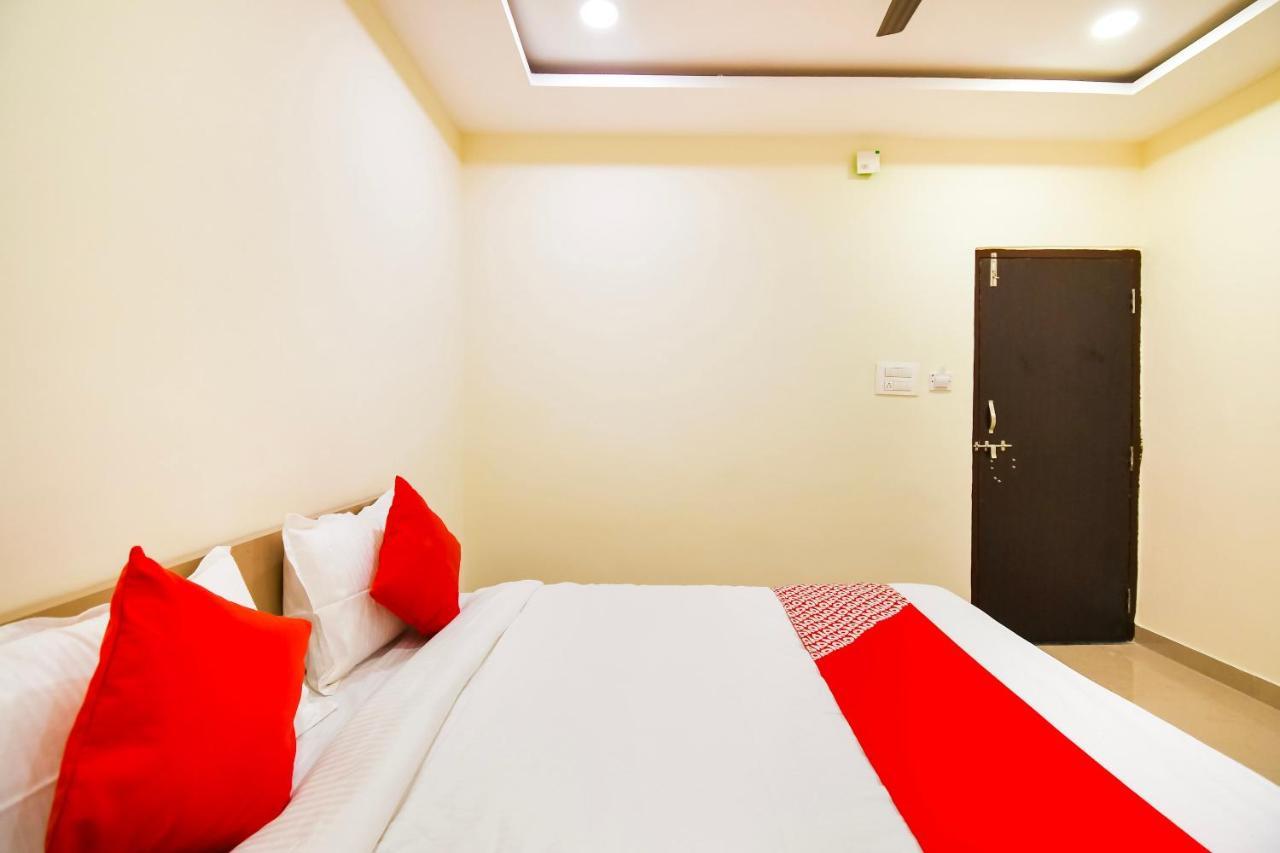 โอโย 45586 โฮเต็ล แอร์พอร์ต อินน์ Raipur  ภายนอก รูปภาพ